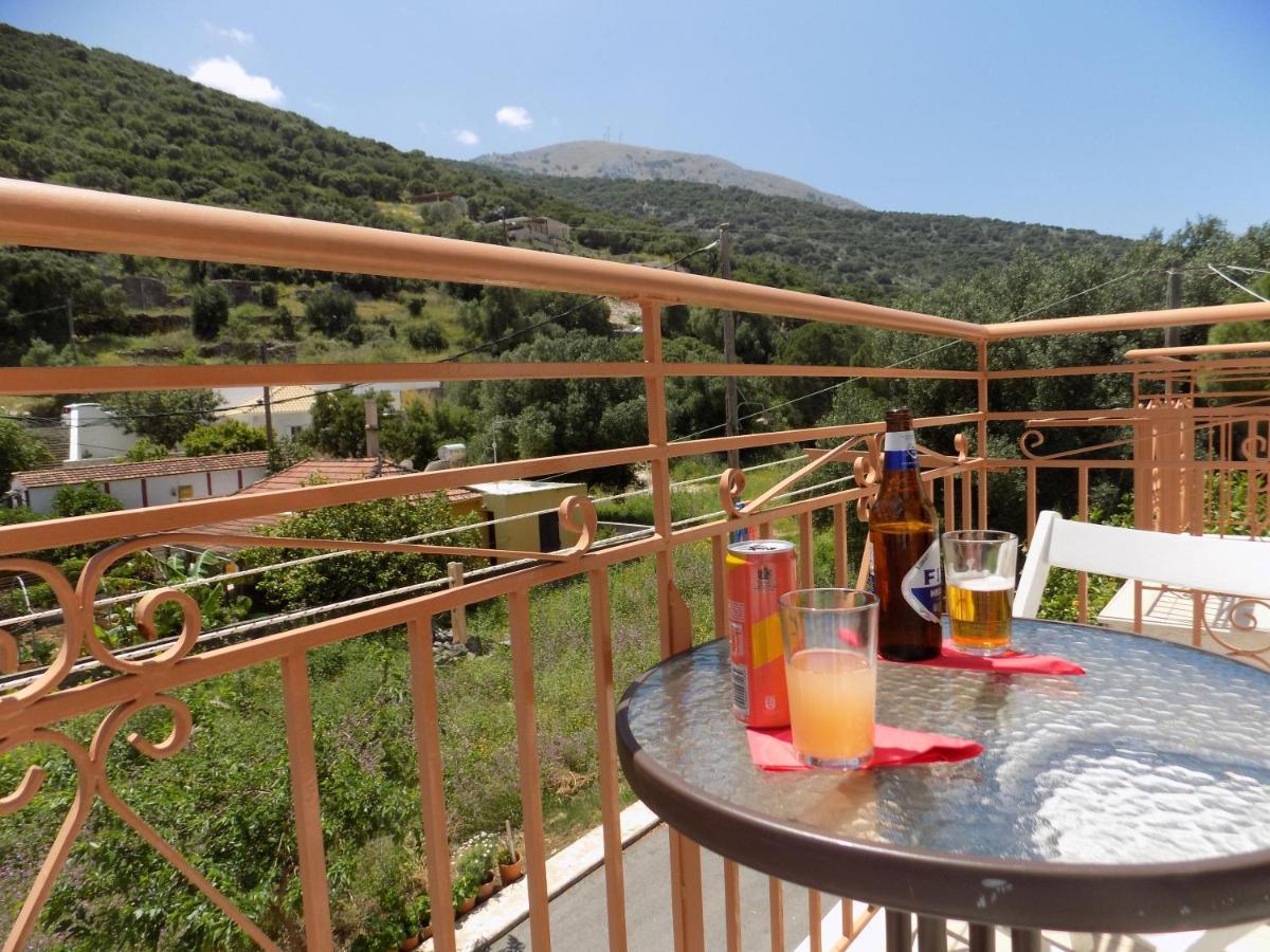 Afrodite Spacious Apartments! Agia Efimia Luaran gambar
