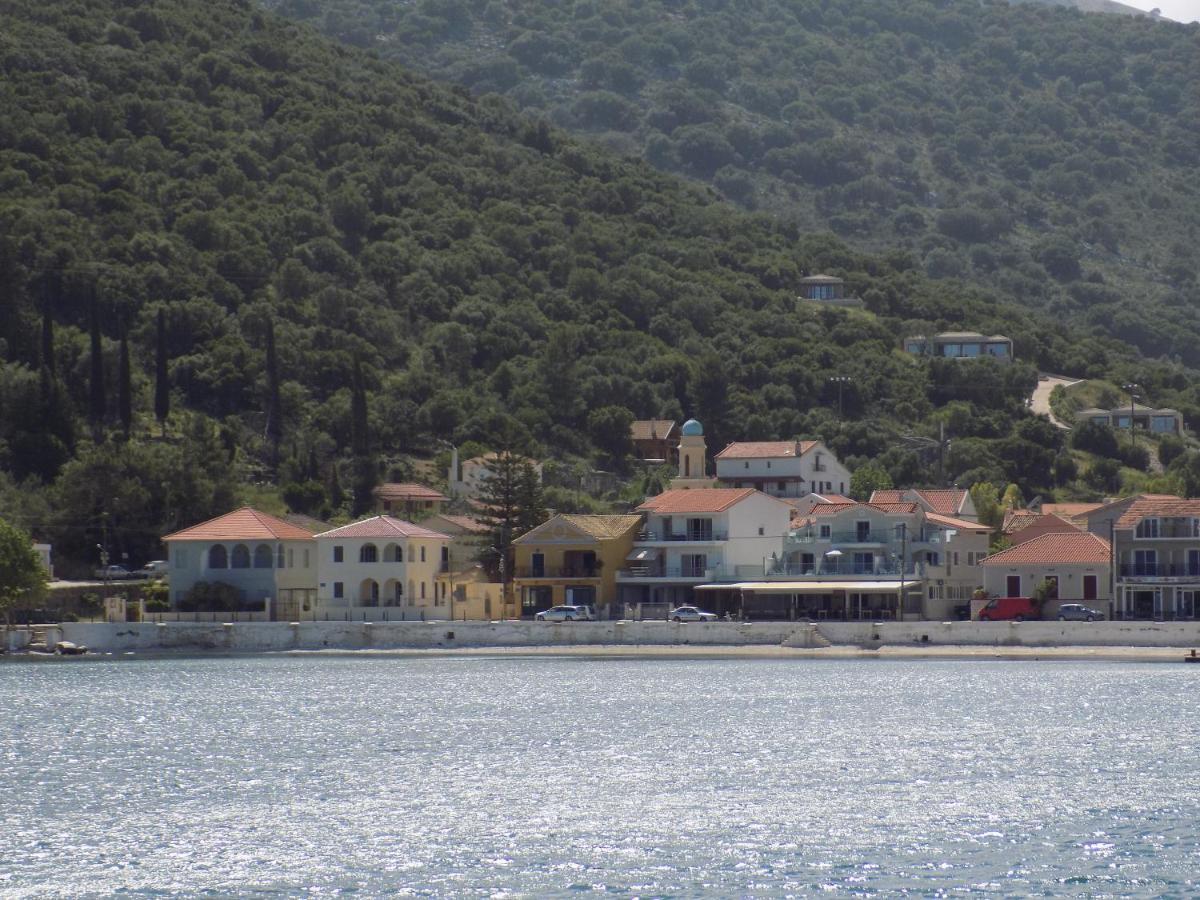 Afrodite Spacious Apartments! Agia Efimia Luaran gambar