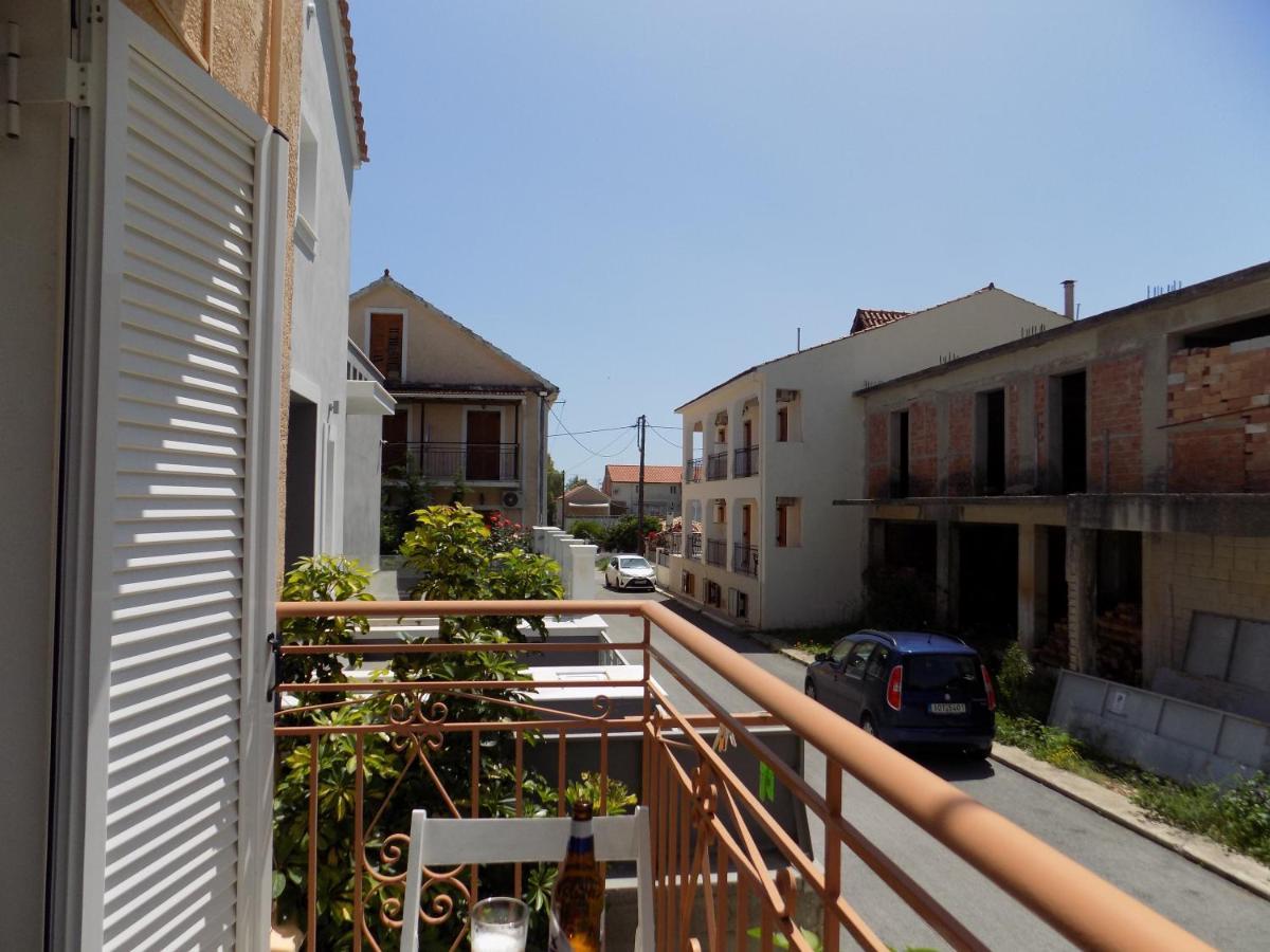 Afrodite Spacious Apartments! Agia Efimia Luaran gambar