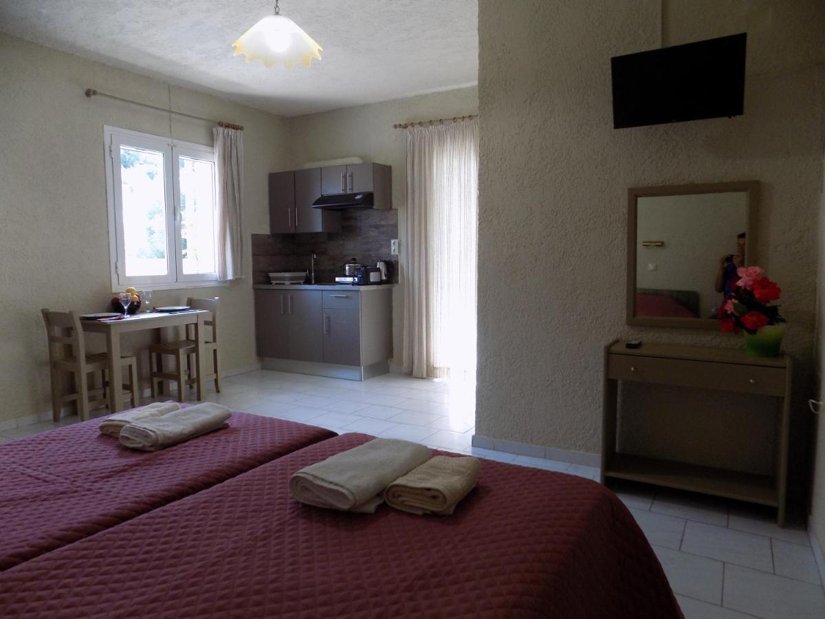 Afrodite Spacious Apartments! Agia Efimia Luaran gambar