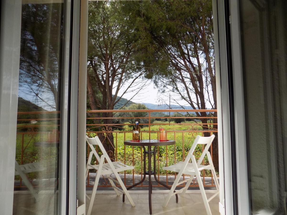 Afrodite Spacious Apartments! Agia Efimia Luaran gambar